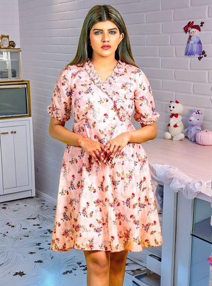 Peachy Chic Chinon Short Dress - Elegant Women's Cocktail Dress, Perfect for Parties & Weddings